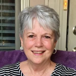 Meet your Posher, Estelle